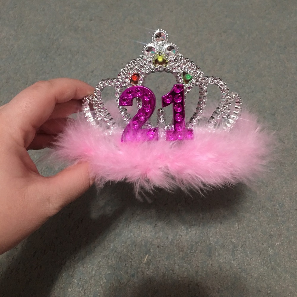 Blinking 21 crown